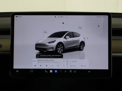 Used 2023 Tesla Model Y 2WD image 23