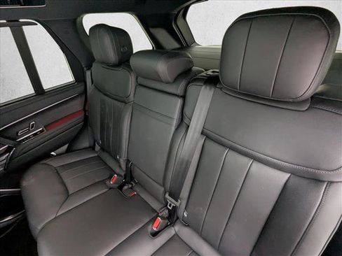 New 2026 Land Rover Range Rover SE image 12