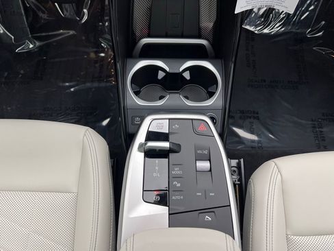 New 2026 BMW X1 xDrive28i w/ Technology Package image 11