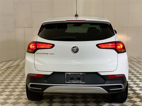 Used 2022 Buick Encore GX Preferred w/ Cold Weather Comfort Package image 18