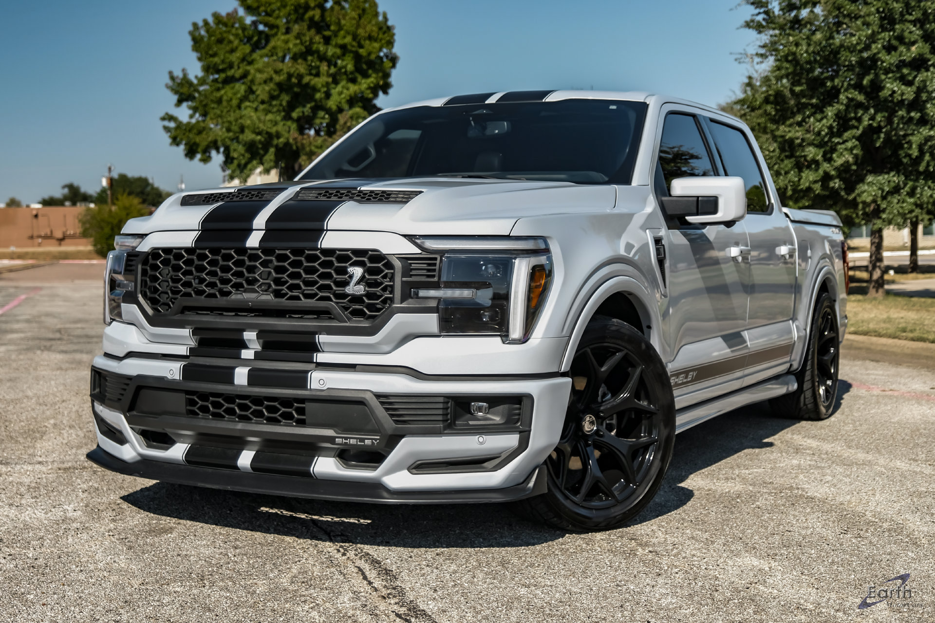 Used 2025 Ford F150 Lariat w/ Equipment Group 502A High AWD/4WD image 6