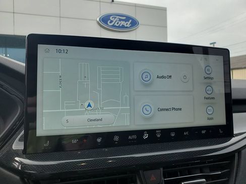 Used 2023 Ford Escape ST-Line w/ Tech Pack #1 AWD/4WD image 9