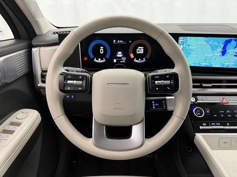 Used 2024 Hyundai Santa Fe SEL FWD image 10