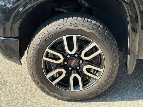 Certified 2021 GMC Sierra 1500 AT4 AWD/4WD image 11