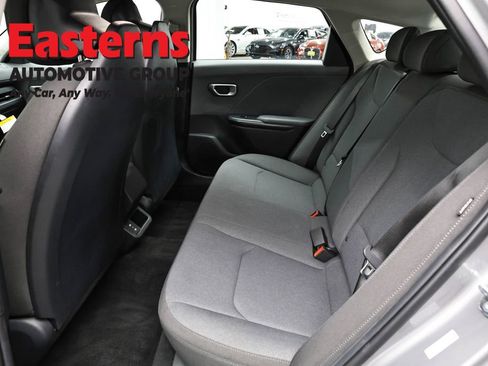 Used 2025 Kia K4 FWD image 20