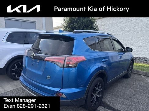 Used 2016 Toyota RAV4 SE image 7