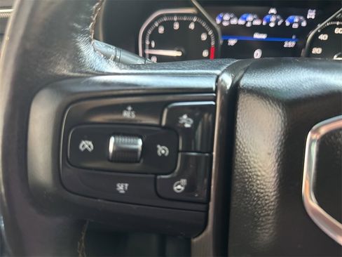 Used 2021 GMC Yukon AT4 w/ Technology Package image 17