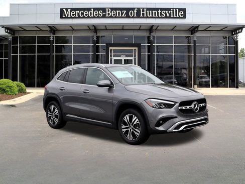New 2025 Mercedes-Benz GLA 250 4MATIC image 1