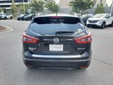 Used 2022 Nissan Rogue Sport SV w/ Technology Package image 4