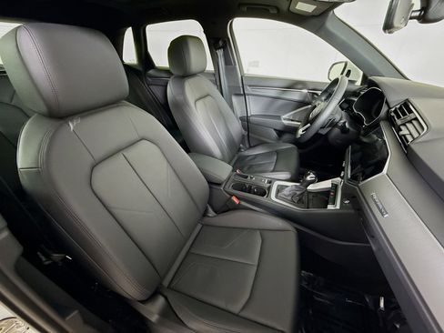 Used 2025 Audi Q3 2.0T Premium w/ Convenience Package image 26