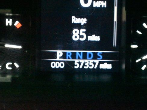 Used 2019 Toyota Tundra SR5 image 22