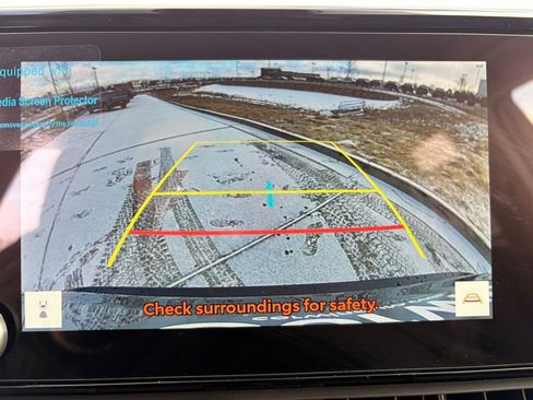 Used 2025 Toyota RAV4 XLE image 16