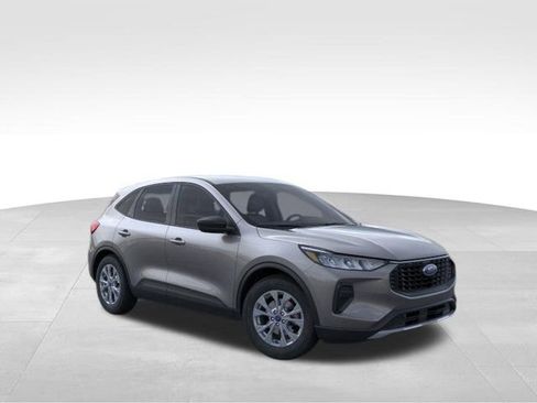 New 2025 Ford Escape Active w/ Tech Pack #1 FWD image 8