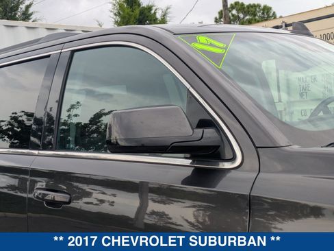 Used 2017 Chevrolet Suburban LT w/ LT Signature Package RWD image 11