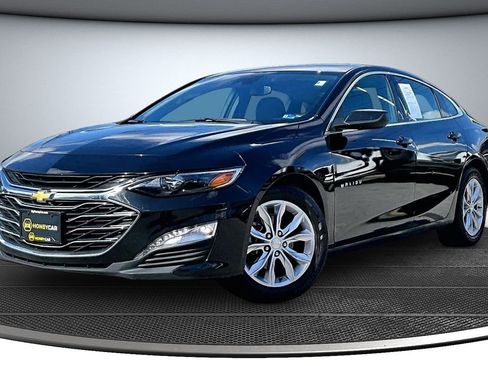Used 2024 Chevrolet Malibu LT image 3