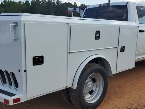 New 2026 RAM 5500 Tradesman AWD/4WD image 7