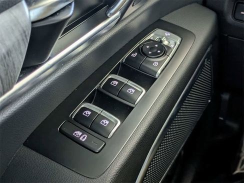 Used 2024 Kia Telluride SX Prestige w/ Towing Package image 43