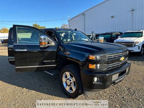 Used 2016 Chevrolet Silverado 2500 LTZ w/ Custom Sport Edition image 33