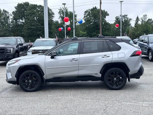 Used 2024 Toyota RAV4 XSE w/ Weather Package AWD/4WD image 4