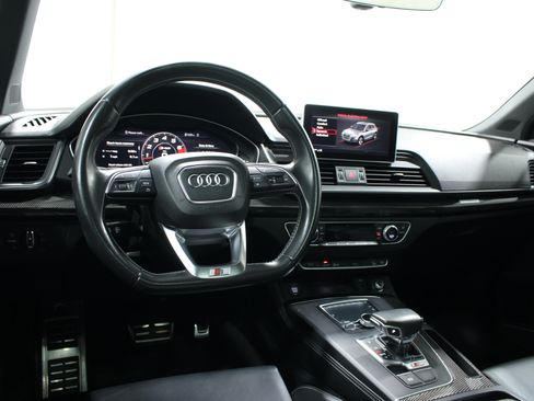 Used 2018 Audi SQ5 Premium Plus w/ Navigation Package AWD/4WD image 2