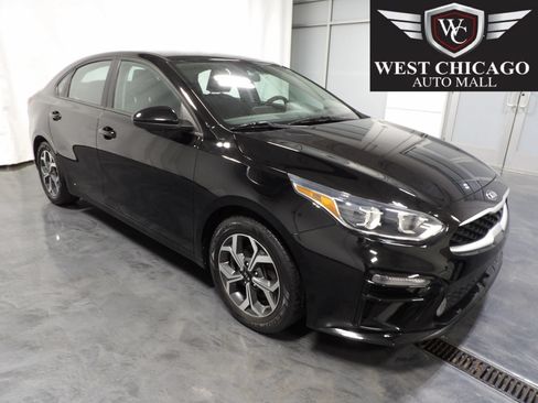 Used 2021 Kia Forte LXS FWD image 1