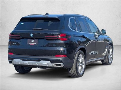 New 2026 BMW X5 xDrive50e w/ Executive Package image 2