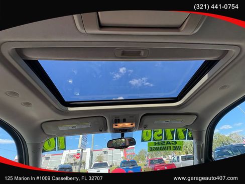 Used 2010 GMC Yukon Denali image 14