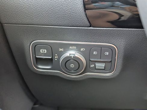 New 2026 Mercedes-Benz GLA 250 GLA 250 image 24