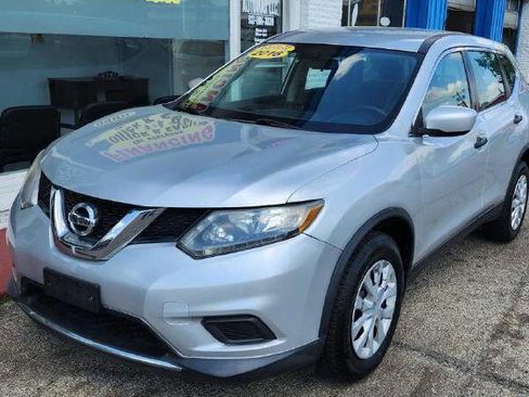 Used 2016 Nissan Rogue S AWD/4WD image 1
