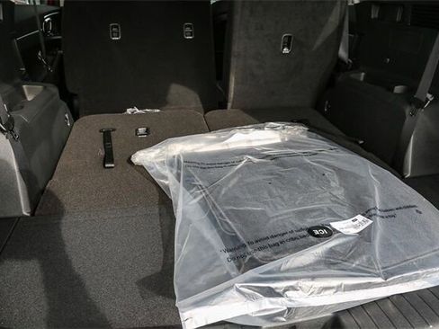 New 2026 Kia Sorento S image 24