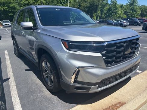 Used 2024 Honda Pilot EX-L image 7