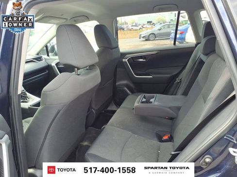Used 2024 Toyota RAV4 XLE FWD image 12
