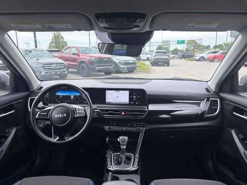 Certified 2024 Kia Seltos S AWD/4WD image 25