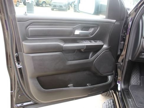 New 2026 RAM 1500 Express AWD/4WD image 12