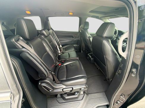 Certified 2024 Honda Odyssey EX-L image 27