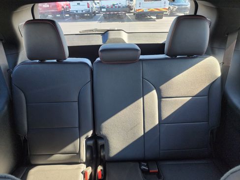 New 2026 Chevrolet Traverse Z71 w/ Enhanced Driving Package image 19