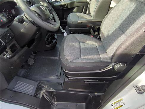 New 2026 RAM ProMaster 2500 w/ Convenience Group image 4