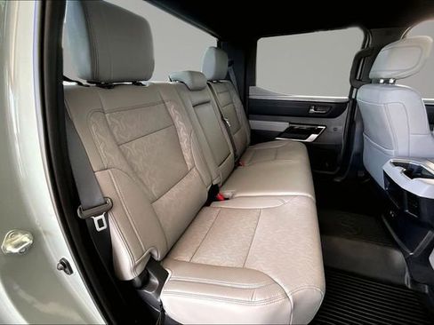 Used 2025 Toyota Tundra Limited AWD/4WD image 20