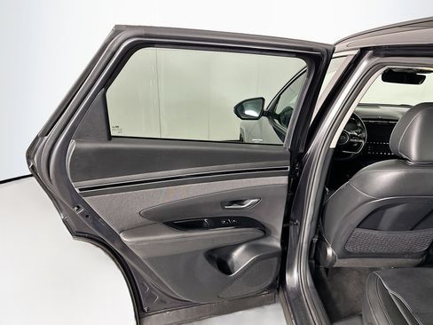 Used 2024 Hyundai Tucson Limited image 26