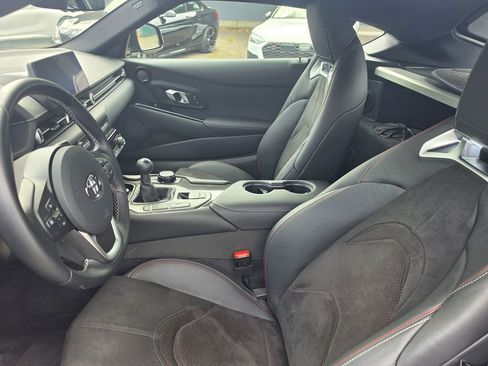 Used 2024 Toyota Supra RWD image 9