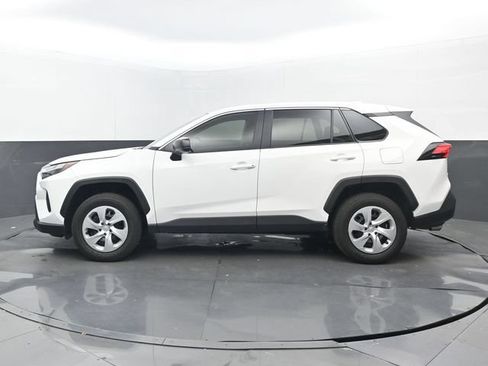 Used 2025 Toyota RAV4 LE FWD image 20
