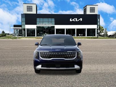 New 2027 Kia Carnival