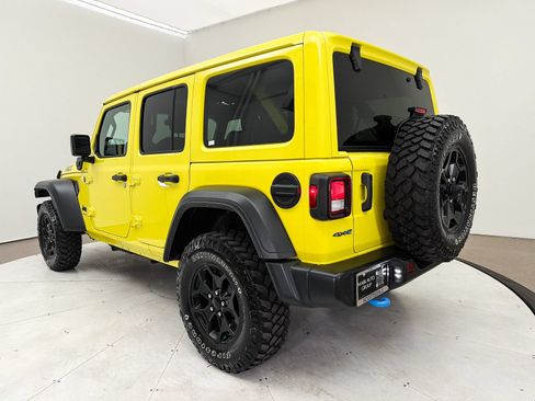 Used 2023 Jeep Wrangler Unlimited w/ Cold Weather Group AWD/4WD image 13