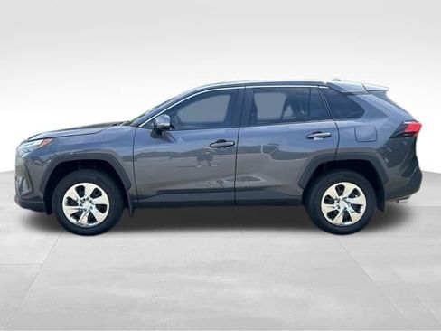 Used 2025 Toyota RAV4 LE AWD/4WD image 2