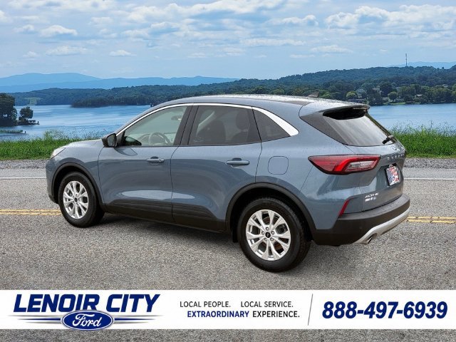 Certified 2023 Ford Escape Active w/ Tech Pack #1 FWD image 5
