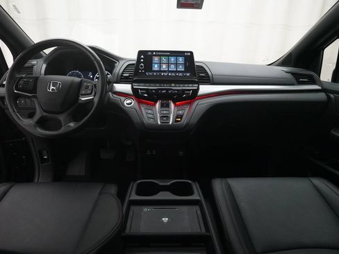 Used 2025 Honda Odyssey Sport-L image 5