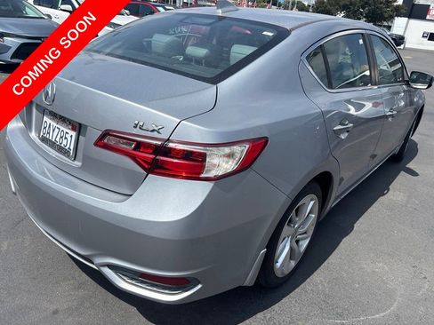 Used 2017 Acura ILX FWD image 5