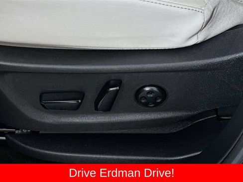 Used 2023 Nissan Ariya FWD image 12