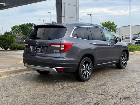 Used 2020 Honda Pilot Touring image 3