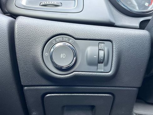 Used 2017 Buick Cascada Sport Touring FWD image 29